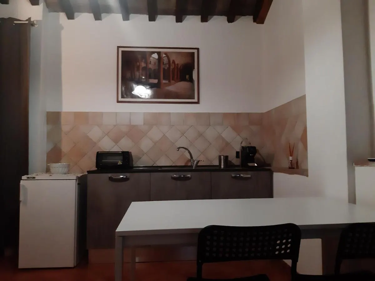 Guest house La Casa In Giardino Hotel Volterra Italy