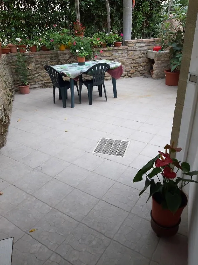 La Casa In Giardino Hotel Volterra